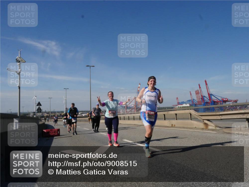 03.10.2025 - Köhlbrandbrückenlauf Matties Gatica Varas http://msf.ph/oto/9008515 03.10.2025 13:04:25 Position 2  meine-sportfotos.de