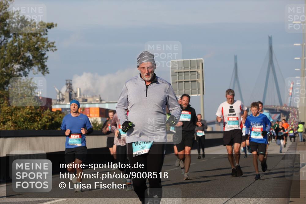 03.10.2025 - Köhlbrandbrückenlauf Luisa Fischer http://msf.ph/oto/9008518 03.10.2025 10:50:22 Position 3 1073 meine-sportfotos.de