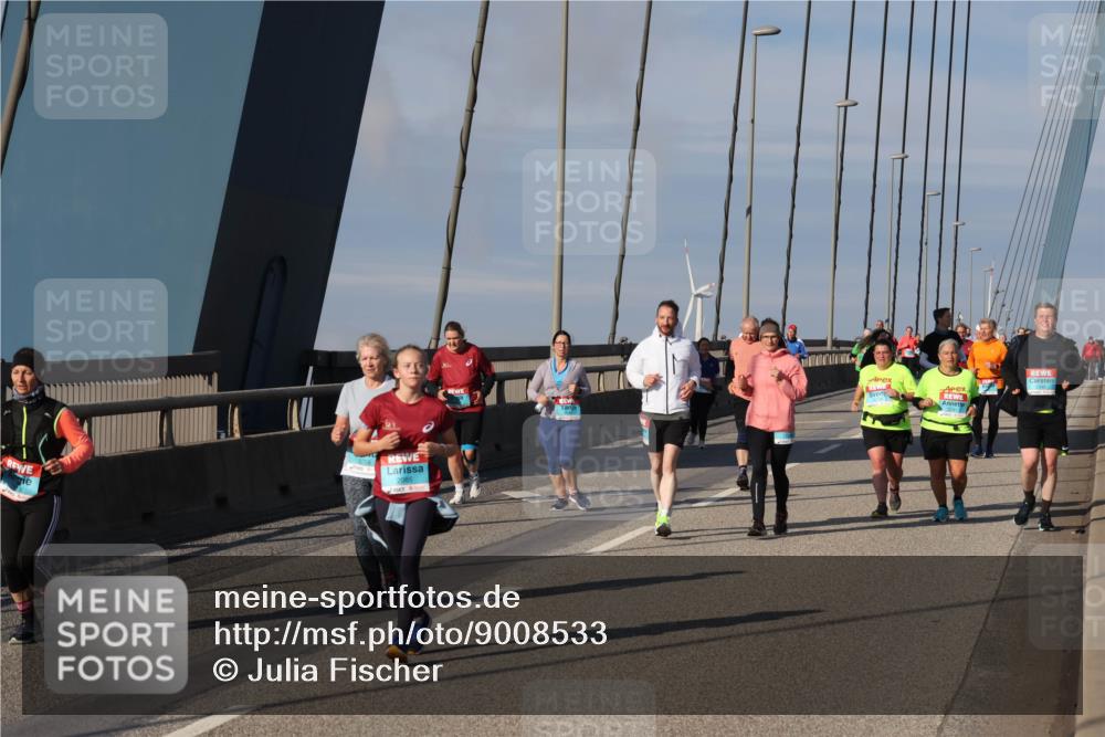 03.10.2025 - Köhlbrandbrückenlauf Julia Fischer http://msf.ph/oto/9008533 03.10.2025 10:04:56 Position 2 2085 meine-sportfotos.de