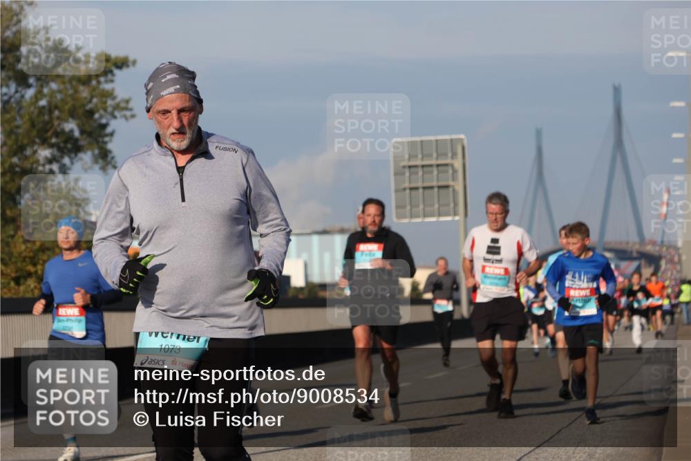 03.10.2025 - Köhlbrandbrückenlauf Luisa Fischer http://msf.ph/oto/9008534 03.10.2025 10:50:23 Position 3 2790, 1073 meine-sportfotos.de