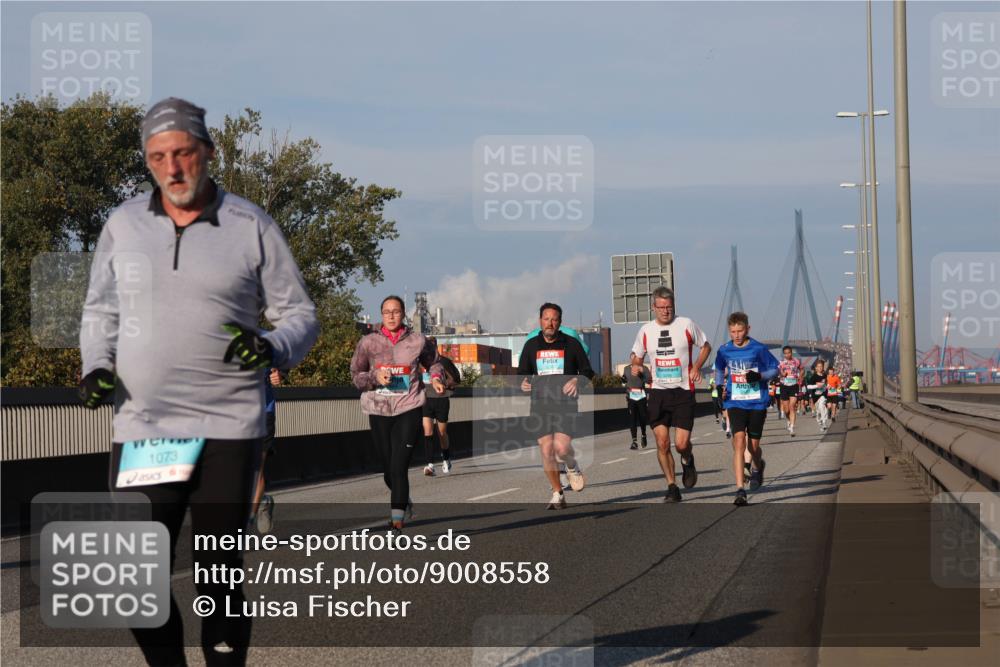 03.10.2025 - Köhlbrandbrückenlauf Luisa Fischer http://msf.ph/oto/9008558 03.10.2025 10:50:24 Position 3 1073 meine-sportfotos.de
