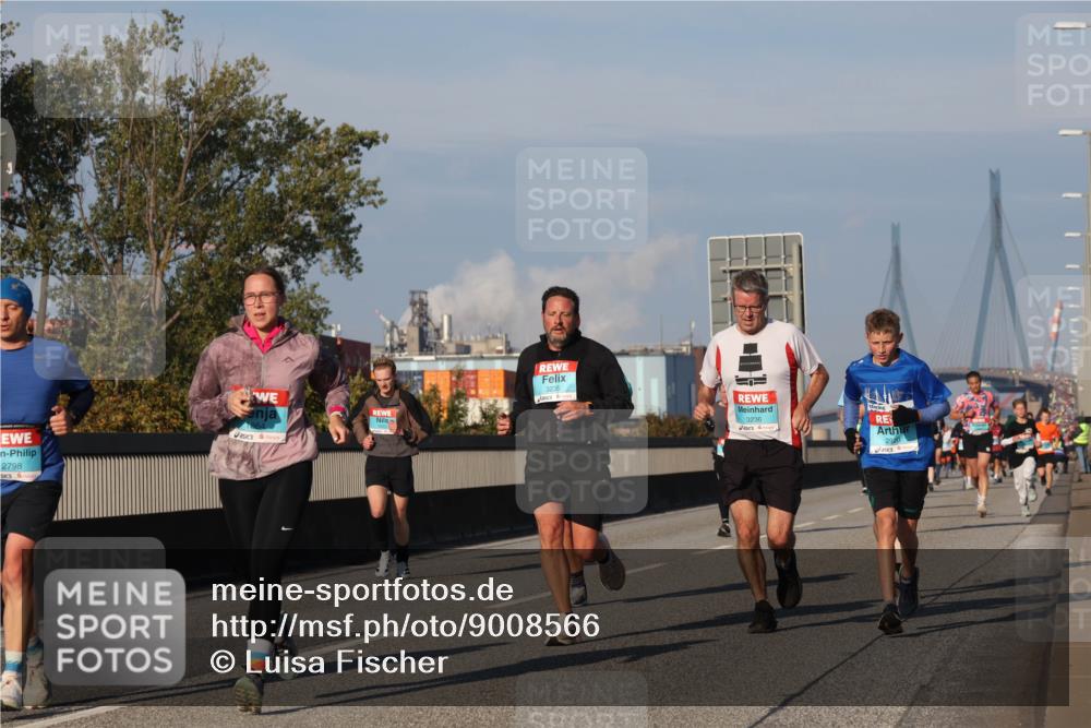 03.10.2025 - Köhlbrandbrückenlauf Luisa Fischer http://msf.ph/oto/9008566 03.10.2025 10:50:25 Position 3 2798, 864, 3236, 2920 meine-sportfotos.de
