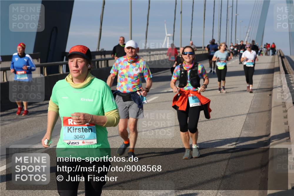 03.10.2025 - Köhlbrandbrückenlauf Julia Fischer http://msf.ph/oto/9008568 03.10.2025 10:05:14 Position 2 2600, 3040 meine-sportfotos.de