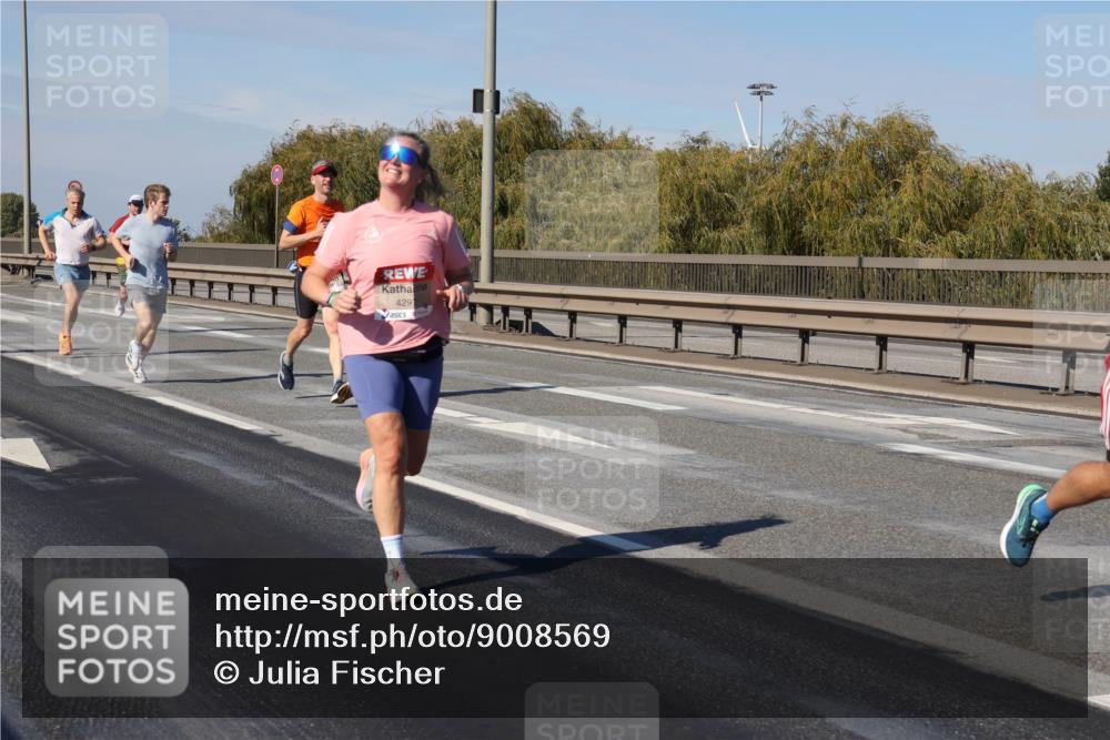 03.10.2025 - Köhlbrandbrückenlauf Julia Fischer http://msf.ph/oto/9008569 03.10.2025 12:50:57 Position 3 4291 meine-sportfotos.de