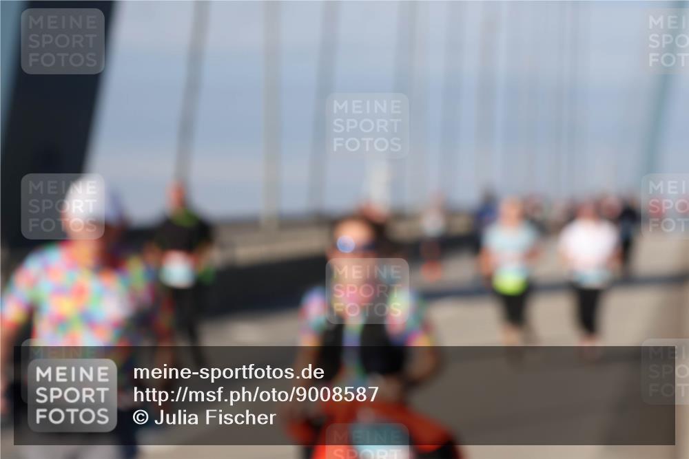 03.10.2025 - Köhlbrandbrückenlauf Julia Fischer http://msf.ph/oto/9008587 03.10.2025 10:05:16 Position 2  meine-sportfotos.de