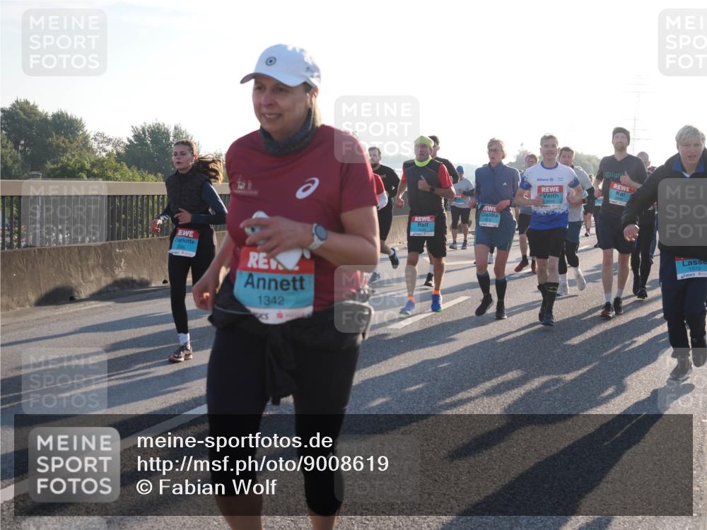 03.10.2025 - Köhlbrandbrückenlauf Fabian Wolf http://msf.ph/oto/9008619 03.10.2025 09:20:46 Position 3 2686, 1342, 1372 meine-sportfotos.de
