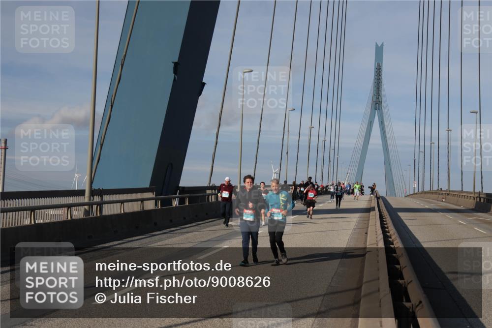 03.10.2025 - Köhlbrandbrückenlauf Julia Fischer http://msf.ph/oto/9008626 03.10.2025 10:05:38 Position 2  meine-sportfotos.de