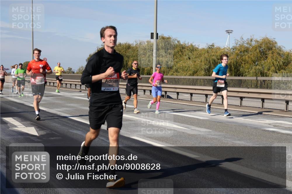03.10.2025 - Köhlbrandbrückenlauf Julia Fischer http://msf.ph/oto/9008628 03.10.2025 12:51:08 Position 3 4055 meine-sportfotos.de