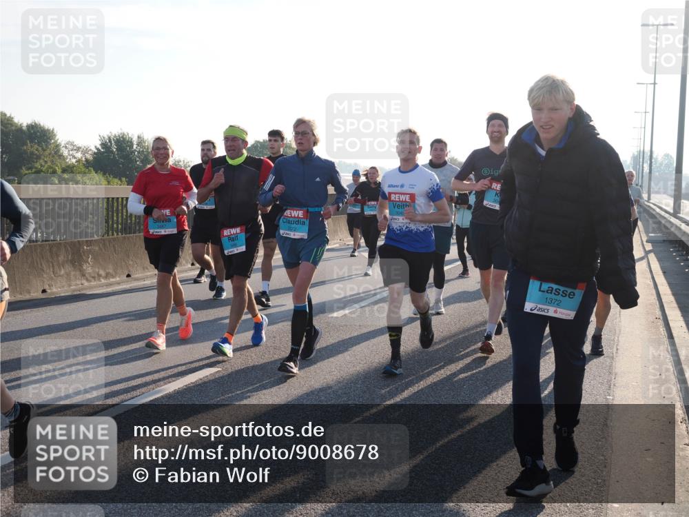 03.10.2025 - Köhlbrandbrückenlauf Fabian Wolf http://msf.ph/oto/9008678 03.10.2025 09:20:47 Position 3 3487, 3372, 3049, 1372 meine-sportfotos.de