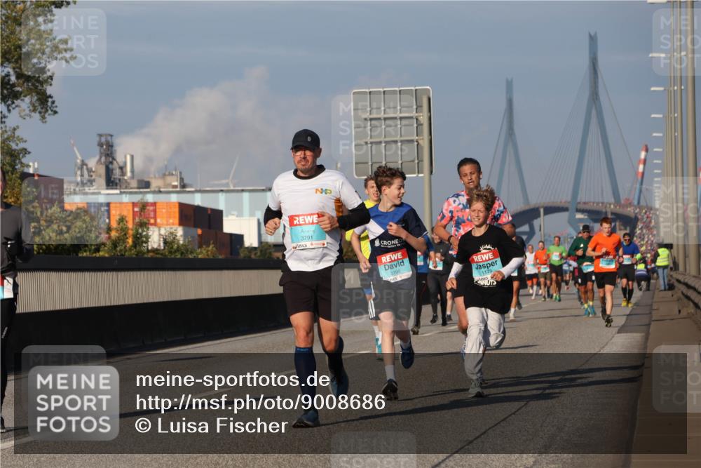 03.10.2025 - Köhlbrandbrückenlauf Luisa Fischer http://msf.ph/oto/9008686 03.10.2025 10:50:32 Position 3 3791, 3196, 1173 meine-sportfotos.de