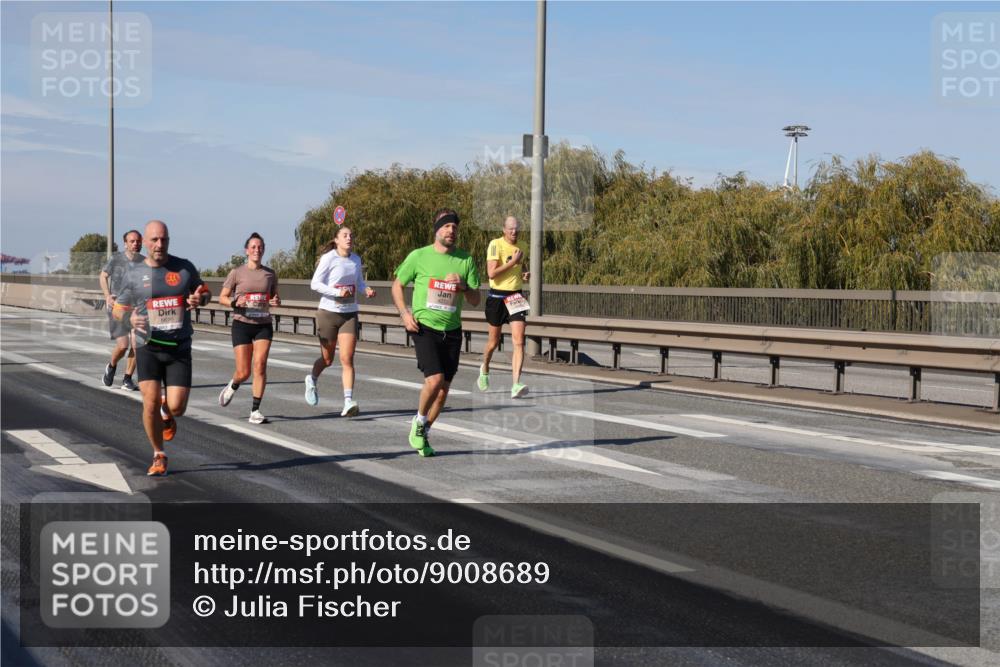 03.10.2025 - Köhlbrandbrückenlauf Julia Fischer http://msf.ph/oto/9008689 03.10.2025 12:51:13 Position 3  meine-sportfotos.de