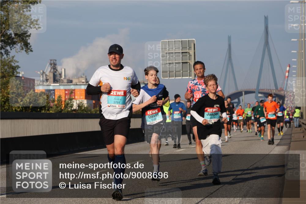 03.10.2025 - Köhlbrandbrückenlauf Luisa Fischer http://msf.ph/oto/9008696 03.10.2025 10:50:33 Position 3 3791, 3196, 1173 meine-sportfotos.de