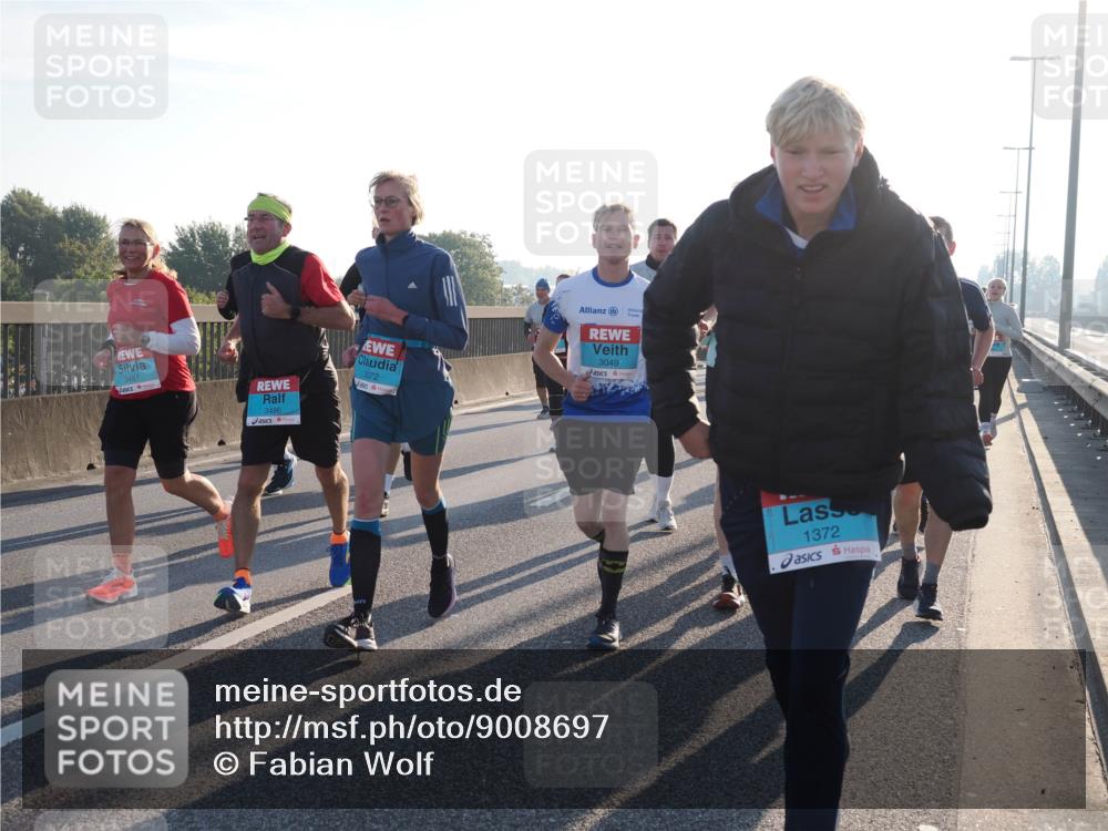 03.10.2025 - Köhlbrandbrückenlauf Fabian Wolf http://msf.ph/oto/9008697 03.10.2025 09:20:48 Position 3 3487, 3486, 3372, 30491, 1372 meine-sportfotos.de