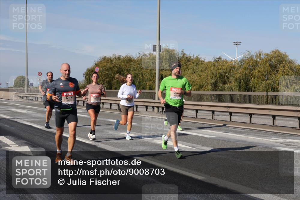 03.10.2025 - Köhlbrandbrückenlauf Julia Fischer http://msf.ph/oto/9008703 03.10.2025 12:51:14 Position 3 4272, 5670 meine-sportfotos.de
