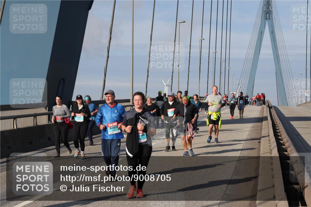 03.10.2025 - Köhlbrandbrückenlauf Julia Fischer http://msf.ph/oto/9008705 03.10.2025 10:06:15 Position 2  meine-sportfotos.de
