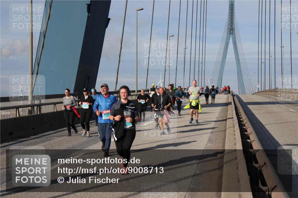 03.10.2025 - Köhlbrandbrückenlauf Julia Fischer http://msf.ph/oto/9008713 03.10.2025 10:06:16 Position 2  meine-sportfotos.de