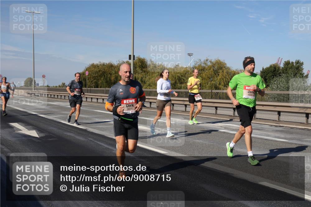 03.10.2025 - Köhlbrandbrückenlauf Julia Fischer http://msf.ph/oto/9008715 03.10.2025 12:51:15 Position 3 5670, 4272 meine-sportfotos.de