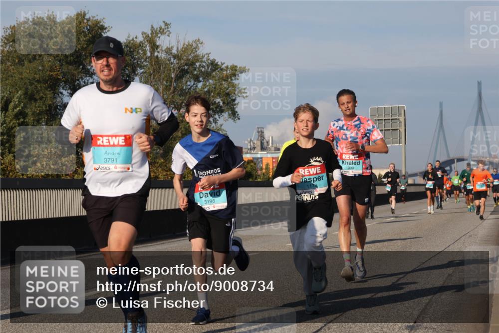 03.10.2025 - Köhlbrandbrückenlauf Luisa Fischer http://msf.ph/oto/9008734 03.10.2025 10:50:35 Position 3 3791, 3196, 1178, 1039 meine-sportfotos.de