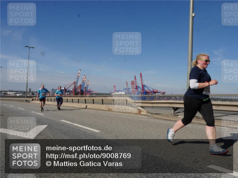 03.10.2025 - Köhlbrandbrückenlauf Matties Gatica Varas http://msf.ph/oto/9008769 03.10.2025 13:04:47 Position 2  meine-sportfotos.de