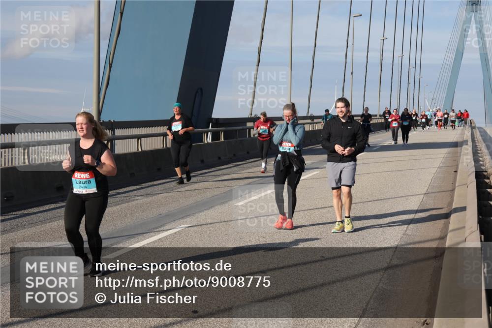 03.10.2025 - Köhlbrandbrückenlauf Julia Fischer http://msf.ph/oto/9008775 03.10.2025 10:06:41 Position 2 2434 meine-sportfotos.de