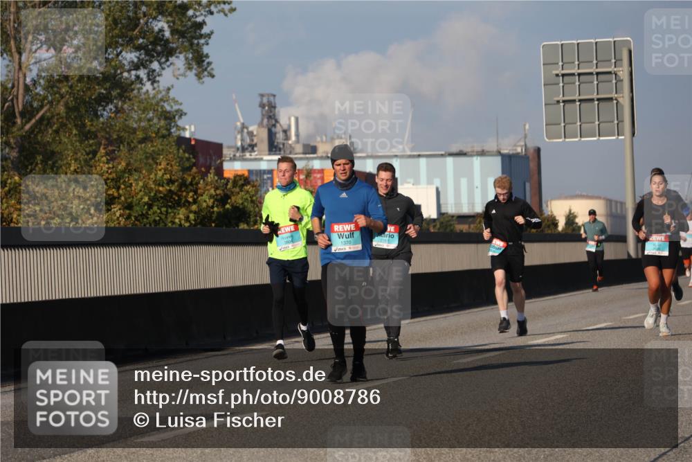 03.10.2025 - Köhlbrandbrückenlauf Luisa Fischer http://msf.ph/oto/9008786 03.10.2025 10:50:39 Position 3 1370 meine-sportfotos.de