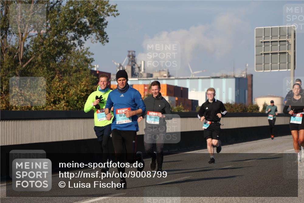 03.10.2025 - Köhlbrandbrückenlauf Luisa Fischer http://msf.ph/oto/9008799 03.10.2025 10:50:40 Position 3 1370, 2767 meine-sportfotos.de