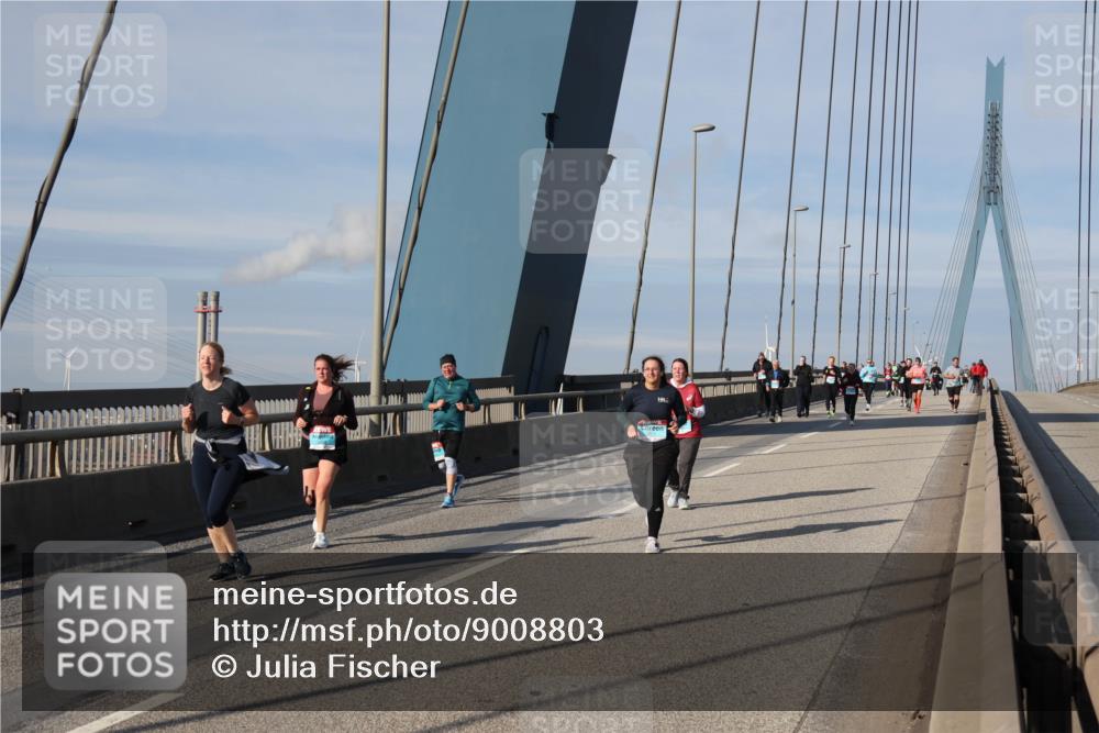 03.10.2025 - Köhlbrandbrückenlauf Julia Fischer http://msf.ph/oto/9008803 03.10.2025 10:06:53 Position 2  meine-sportfotos.de