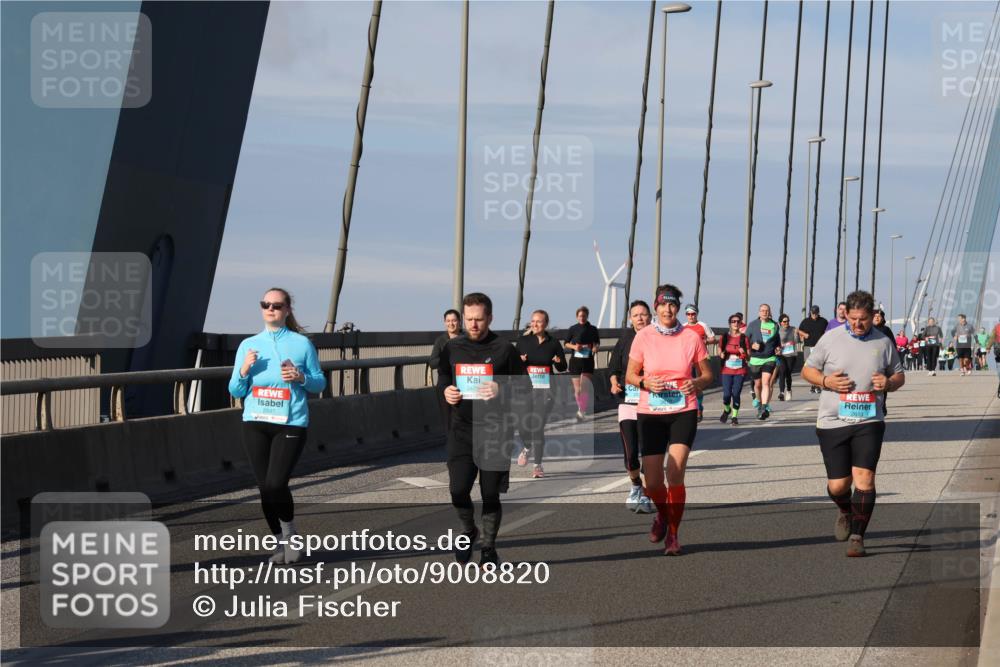 03.10.2025 - Köhlbrandbrückenlauf Julia Fischer http://msf.ph/oto/9008820 03.10.2025 10:07:07 Position 2 2597, 2613 meine-sportfotos.de