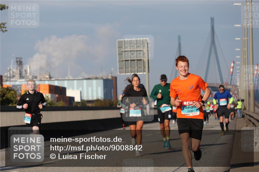 03.10.2025 - Köhlbrandbrückenlauf Luisa Fischer http://msf.ph/oto/9008842 03.10.2025 10:50:42 Position 3 3496, 649 meine-sportfotos.de