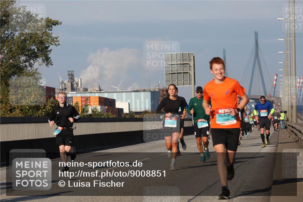 03.10.2025 - Köhlbrandbrückenlauf Luisa Fischer http://msf.ph/oto/9008851 03.10.2025 10:50:43 Position 3 3496 meine-sportfotos.de