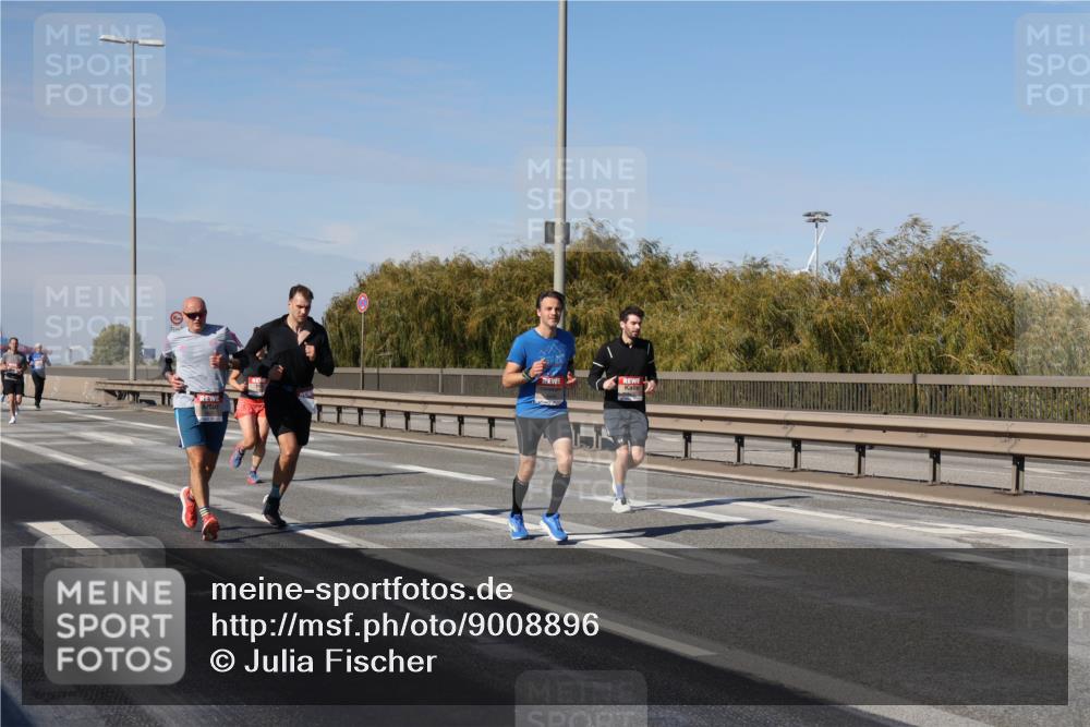 03.10.2025 - Köhlbrandbrückenlauf Julia Fischer http://msf.ph/oto/9008896 03.10.2025 12:51:38 Position 3  meine-sportfotos.de