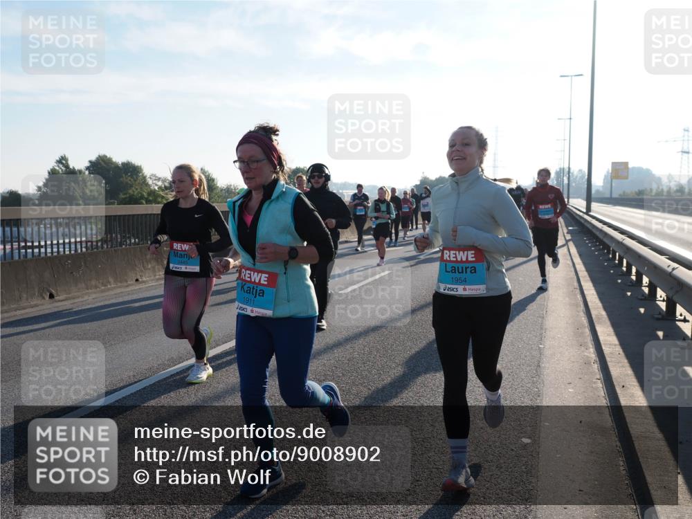 03.10.2025 - Köhlbrandbrückenlauf Fabian Wolf http://msf.ph/oto/9008902 03.10.2025 09:20:52 Position 3 3445, 1911, 1954 meine-sportfotos.de