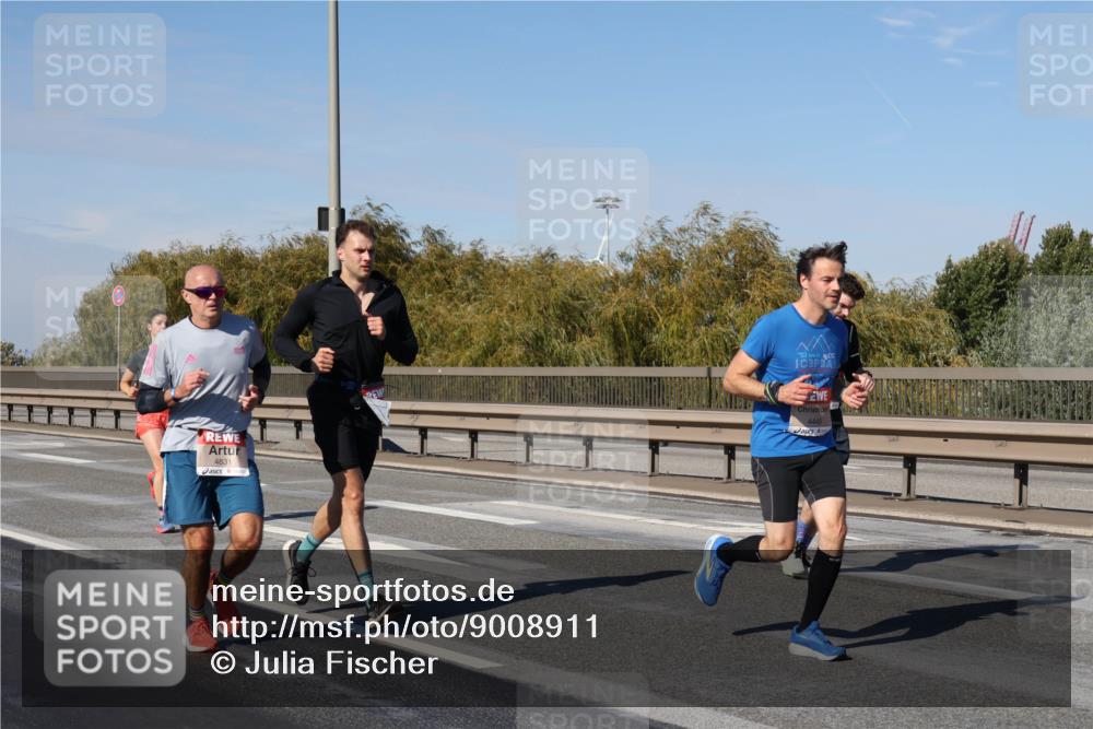03.10.2025 - Köhlbrandbrückenlauf Julia Fischer http://msf.ph/oto/9008911 03.10.2025 12:51:40 Position 3 48311, 4449 meine-sportfotos.de