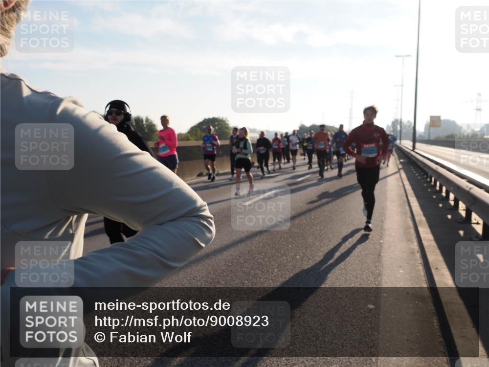 03.10.2025 - Köhlbrandbrückenlauf Fabian Wolf http://msf.ph/oto/9008923 03.10.2025 09:20:53 Position 3  meine-sportfotos.de