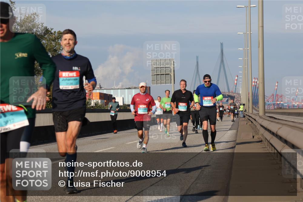 03.10.2025 - Köhlbrandbrückenlauf Luisa Fischer http://msf.ph/oto/9008954 03.10.2025 10:50:49 Position 3 312, 3138, 1239 meine-sportfotos.de