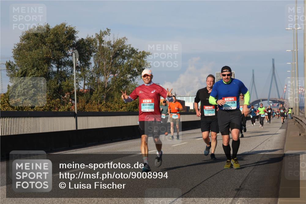 03.10.2025 - Köhlbrandbrückenlauf Luisa Fischer http://msf.ph/oto/9008994 03.10.2025 10:50:52 Position 3 1033, 1239, 132 meine-sportfotos.de