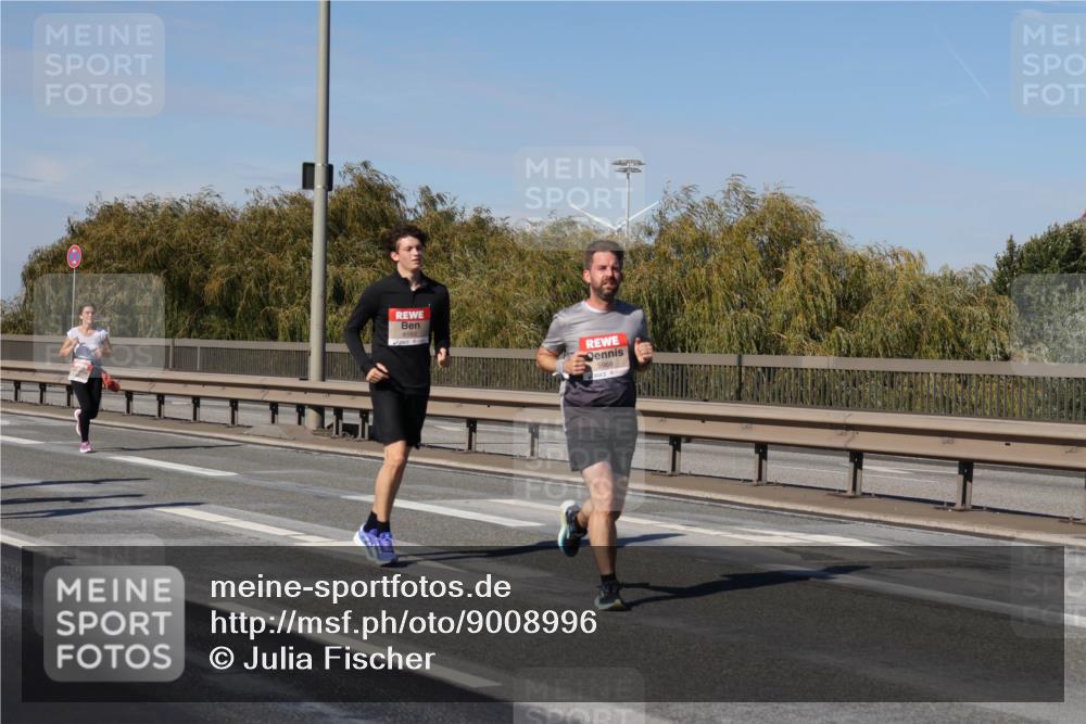03.10.2025 - Köhlbrandbrückenlauf Julia Fischer http://msf.ph/oto/9008996 03.10.2025 12:51:54 Position 3 6193, 5968 meine-sportfotos.de