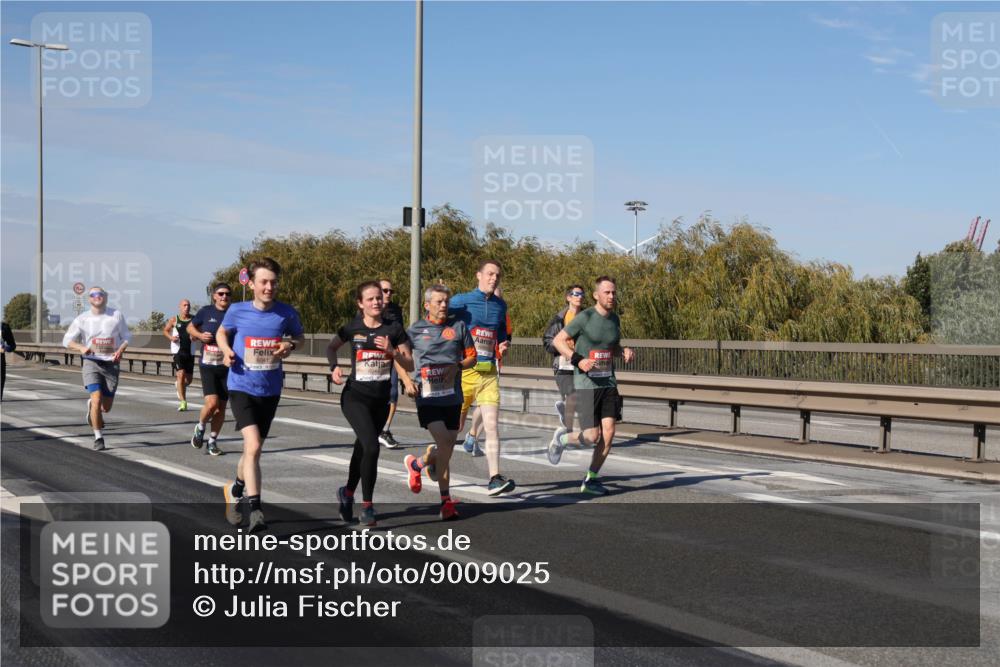 03.10.2025 - Köhlbrandbrückenlauf Julia Fischer http://msf.ph/oto/9009025 03.10.2025 12:52:01 Position 3  meine-sportfotos.de