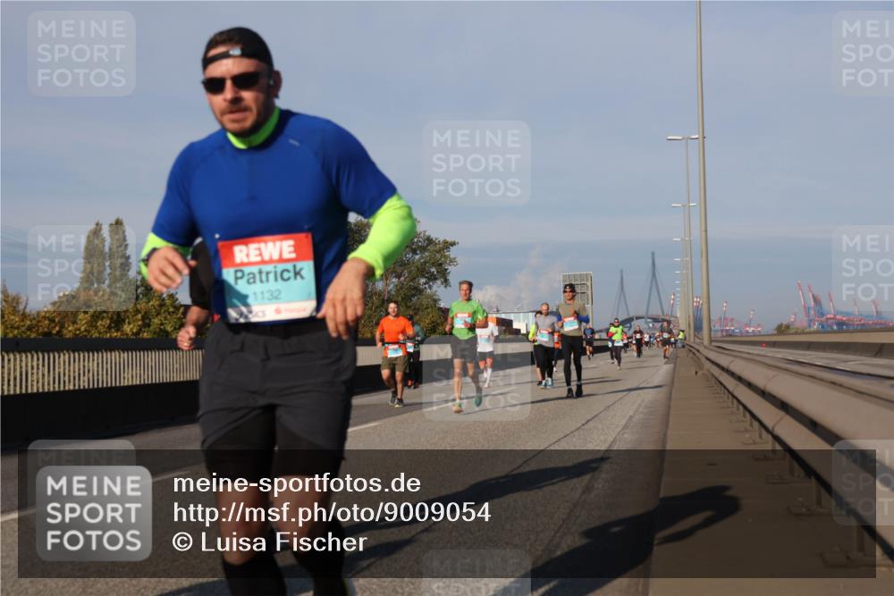 03.10.2025 - Köhlbrandbrückenlauf Luisa Fischer http://msf.ph/oto/9009054 03.10.2025 10:50:56 Position 3 1132 meine-sportfotos.de