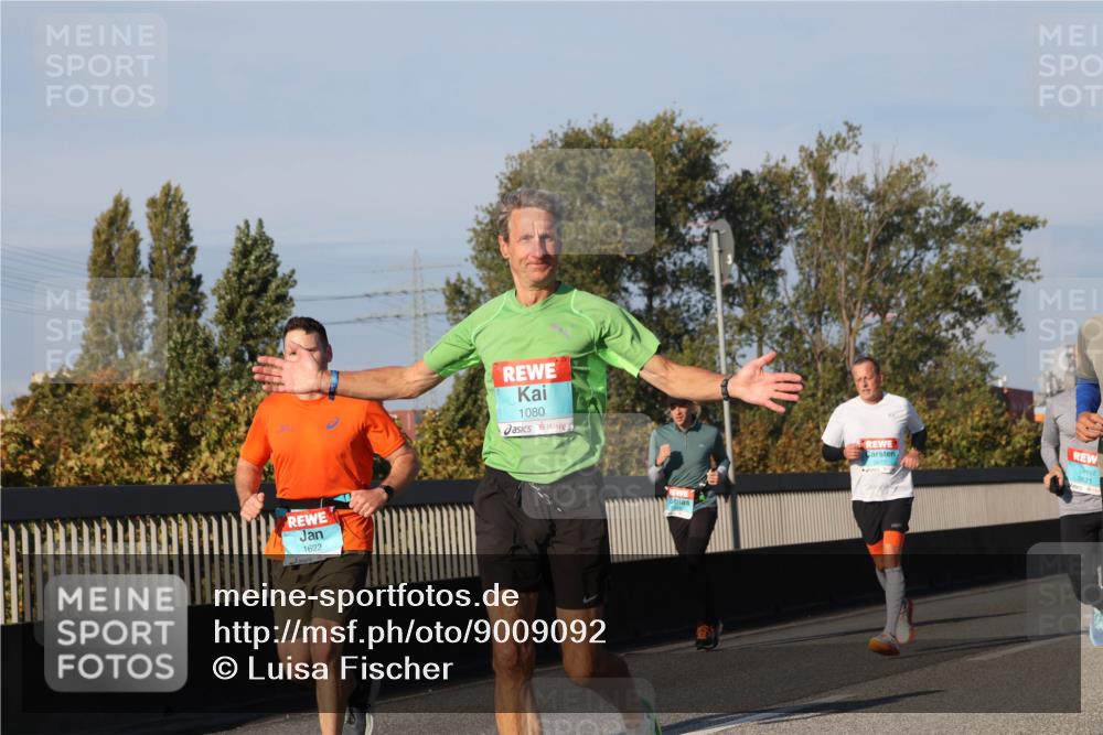 03.10.2025 - Köhlbrandbrückenlauf Luisa Fischer http://msf.ph/oto/9009092 03.10.2025 10:50:58 Position 3 1622, 1080, 3821 meine-sportfotos.de