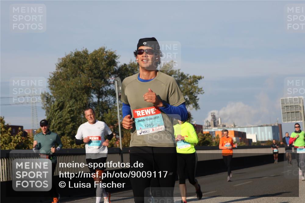 03.10.2025 - Köhlbrandbrückenlauf Luisa Fischer http://msf.ph/oto/9009117 03.10.2025 10:51:00 Position 3 2672, 1245 meine-sportfotos.de