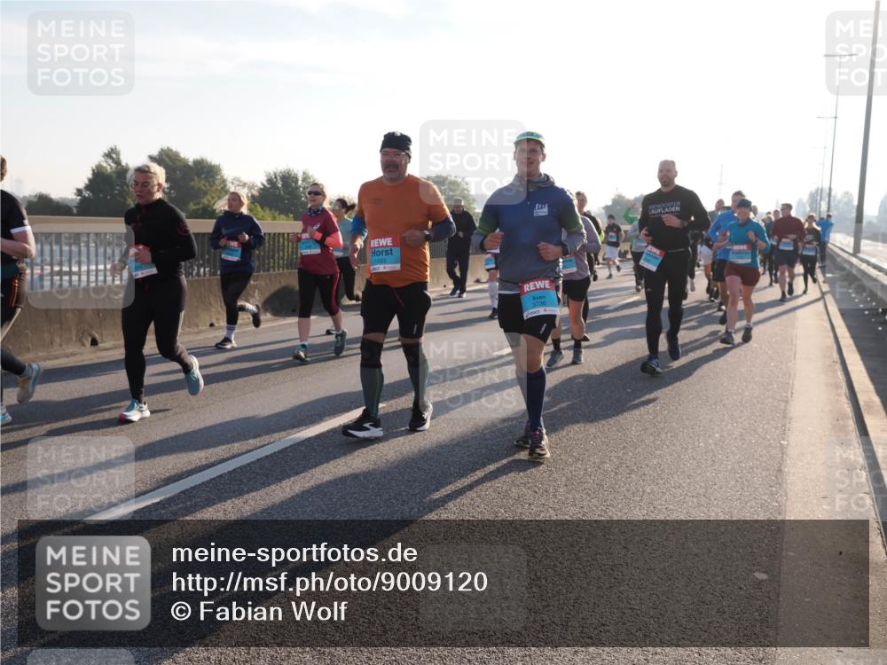 03.10.2025 - Köhlbrandbrückenlauf Fabian Wolf http://msf.ph/oto/9009120 03.10.2025 09:20:58 Position 3 1593, 3736 meine-sportfotos.de
