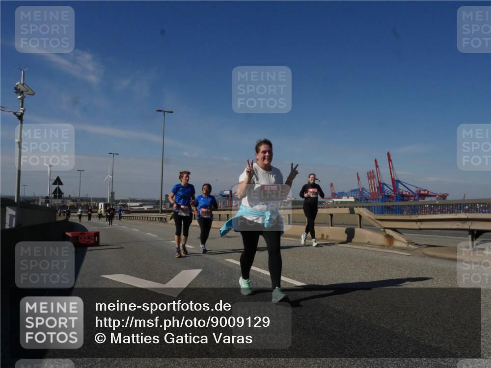 03.10.2025 - Köhlbrandbrückenlauf Matties Gatica Varas http://msf.ph/oto/9009129 03.10.2025 13:05:46 Position 2  meine-sportfotos.de