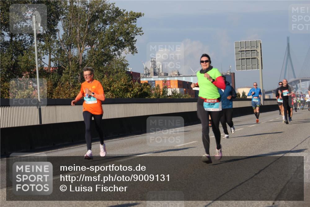 03.10.2025 - Köhlbrandbrückenlauf Luisa Fischer http://msf.ph/oto/9009131 03.10.2025 10:51:03 Position 3  meine-sportfotos.de