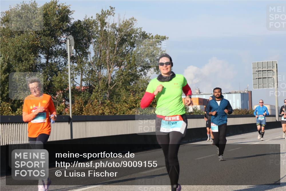 03.10.2025 - Köhlbrandbrückenlauf Luisa Fischer http://msf.ph/oto/9009155 03.10.2025 10:51:05 Position 3 741 meine-sportfotos.de