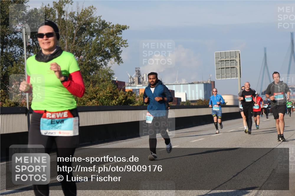 03.10.2025 - Köhlbrandbrückenlauf Luisa Fischer http://msf.ph/oto/9009176 03.10.2025 10:51:06 Position 3 2622 meine-sportfotos.de