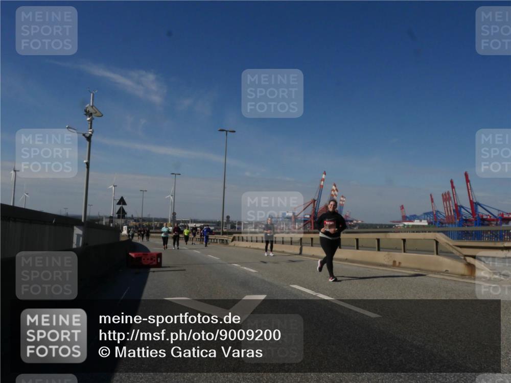 03.10.2025 - Köhlbrandbrückenlauf Matties Gatica Varas http://msf.ph/oto/9009200 03.10.2025 13:05:57 Position 2  meine-sportfotos.de