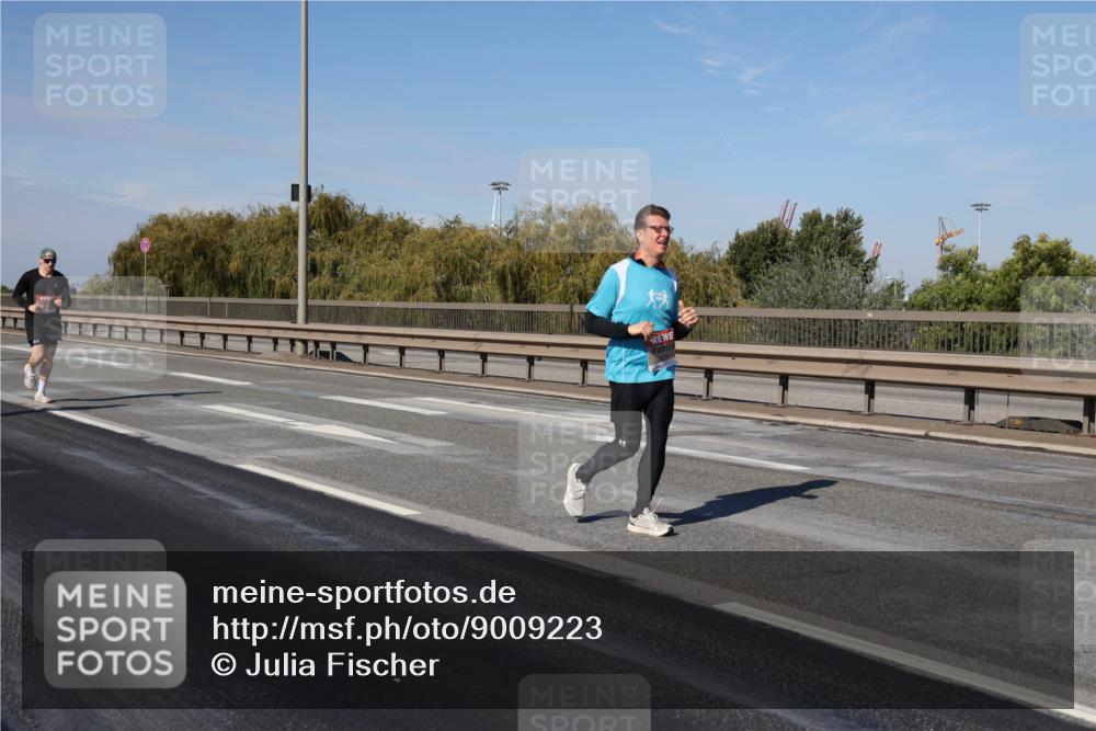 03.10.2025 - Köhlbrandbrückenlauf Julia Fischer http://msf.ph/oto/9009223 03.10.2025 12:52:25 Position 3  meine-sportfotos.de