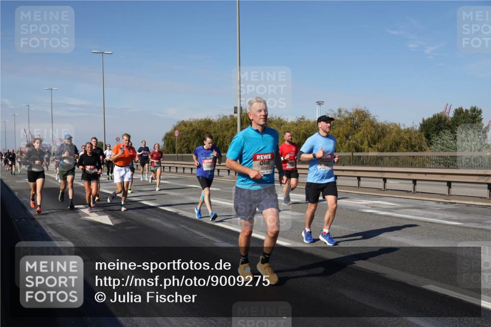 03.10.2025 - Köhlbrandbrückenlauf Julia Fischer http://msf.ph/oto/9009275 03.10.2025 12:52:36 Position 3 4288 meine-sportfotos.de