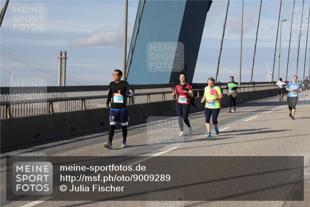 03.10.2025 - Köhlbrandbrückenlauf Julia Fischer http://msf.ph/oto/9009289 03.10.2025 10:10:20 Position 2  meine-sportfotos.de